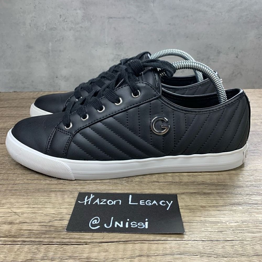 ‎GBG Los Angeles~Women’s~Black Logo Sneakers~Size 10
